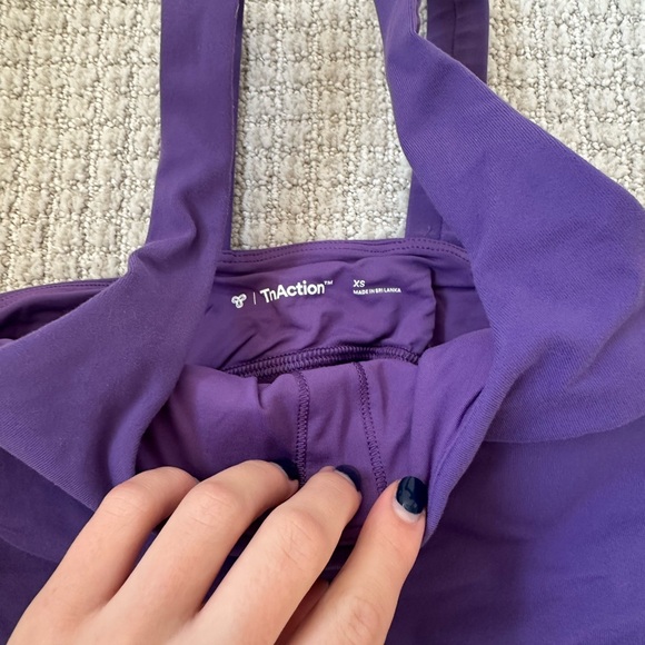 Aritzia tank top - Picture 2 of 3